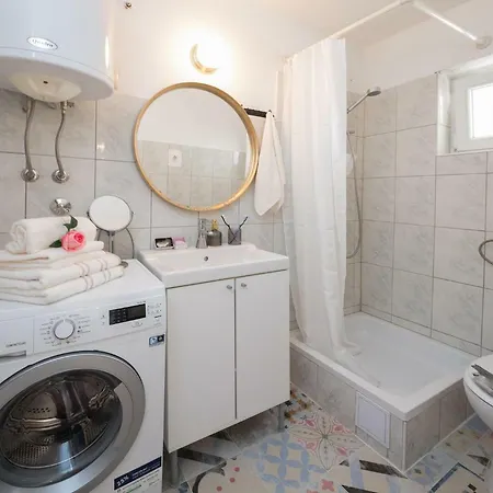 Apartman Manda *