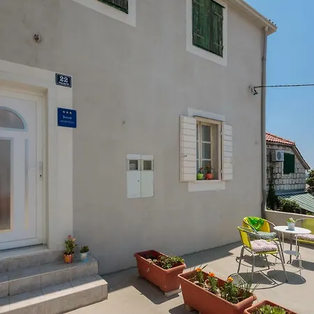 Apartman Manda * Kaštela