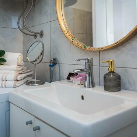 Apartman Manda * Kastela